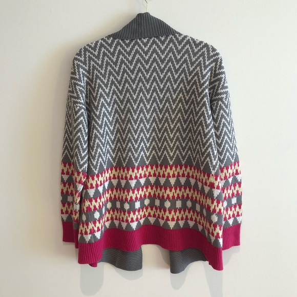 Xhilaration Geometric Drop-Shoulder Cardigan - Picture 3 of 4